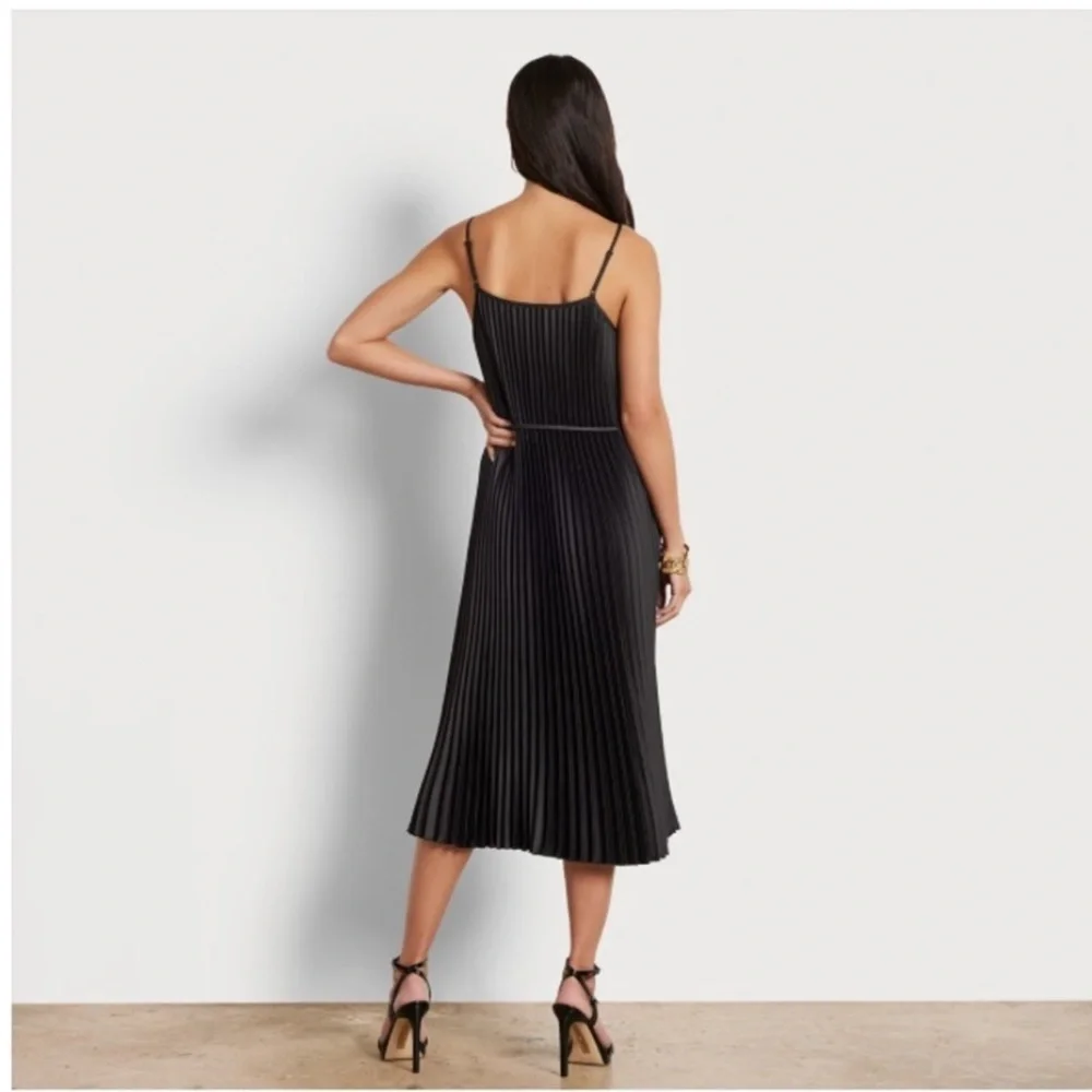 NWT Sam Edelman Hammered Satin Plissé Black Midi Dress L - Picture 9 of 9